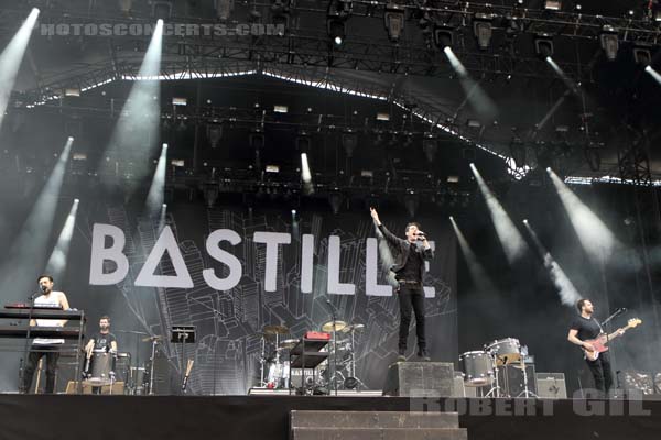 BASTILLE - 2016-08-26 - SAINT CLOUD - Domaine National - Grande Scene - 